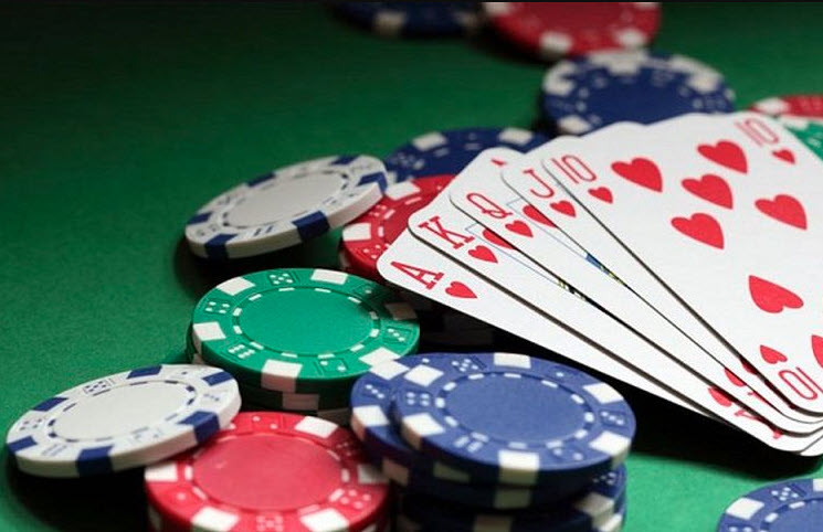 Baccarat là game bài hot tại các nhà cái hiện nay